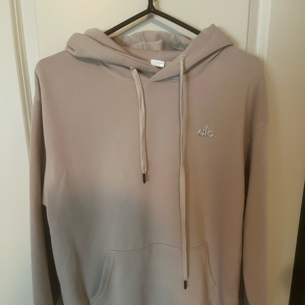 Alo hoodie